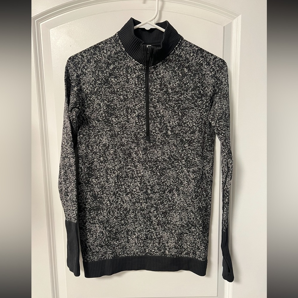 Lululemon 1/2 Zip Pullover